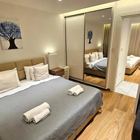 The Suave - Centre Luxury *