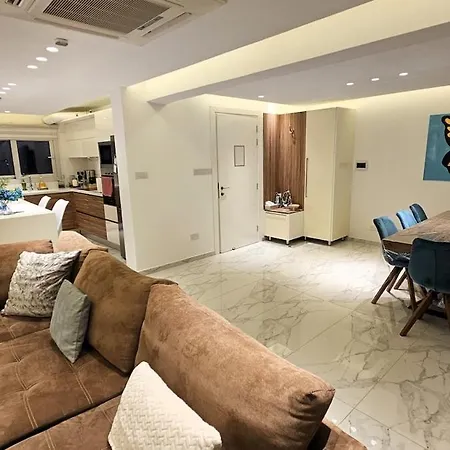 The Suave - Centre Luxury * Limassol