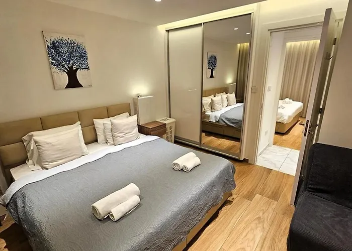 The Suave - Centre Luxury *