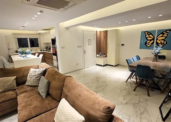 The Suave - Centre Luxury * Limassol