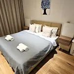 The Suave - Centre Luxury